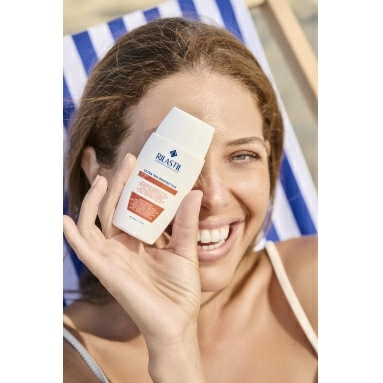 Rilastil ULTRA 100-protector Увлажняющий флюид SPF 50+ 50 мл