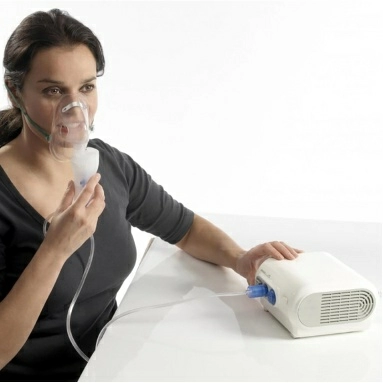 Ингалятор аэрозольный компрессорный портативный OMRON с принадлежностями: модель NE-C28 Plus (NE-C28P-Ru)