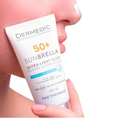 Dermedic SUNBRELLA Ультралегкий флюид SPF 50+ для жирной и комбинированной кожи 40 мл