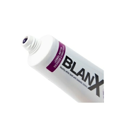 Blanx White Зубная паста Бланкс Вайт Шок отбеливающая с фиолетовым корректором цвета 75 мл /Blanx White Shock Purple Corrector toothpaste