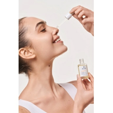 Rilastil INTENSE C Антиоксидантная гель-сыворотка для сияния кожи с витамином С, 30 мл