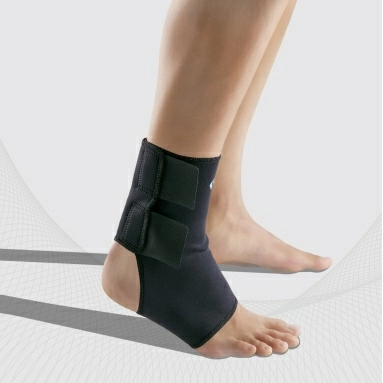 Бандаж ELAST 0310 на голеностопный сустав (Черный размер 1)